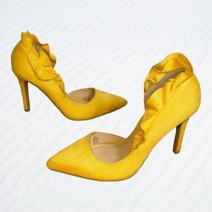 NY&C || Beautiful Yellow Heels || 7